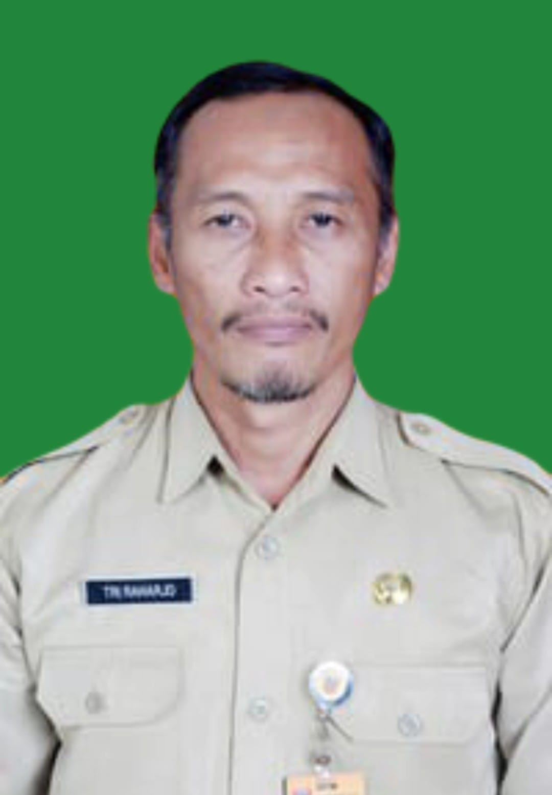  TRI RAHARJO, S.E.